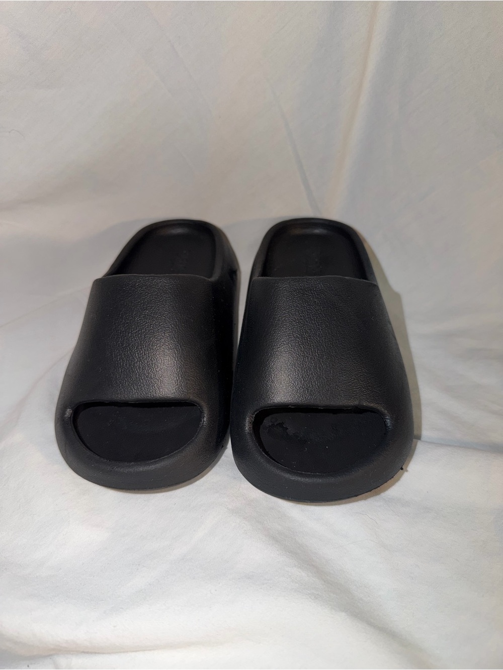 Girls Black Slip-On Comfort Slides